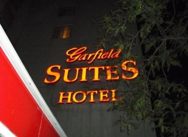 Garfield Suites Hotel Cincinnati Exterior photo